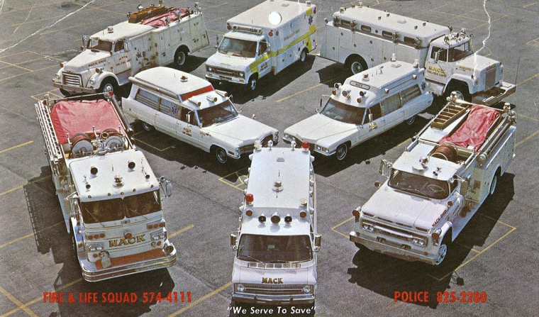 MVFD Fire and Paramedic Units in 1979.jpg